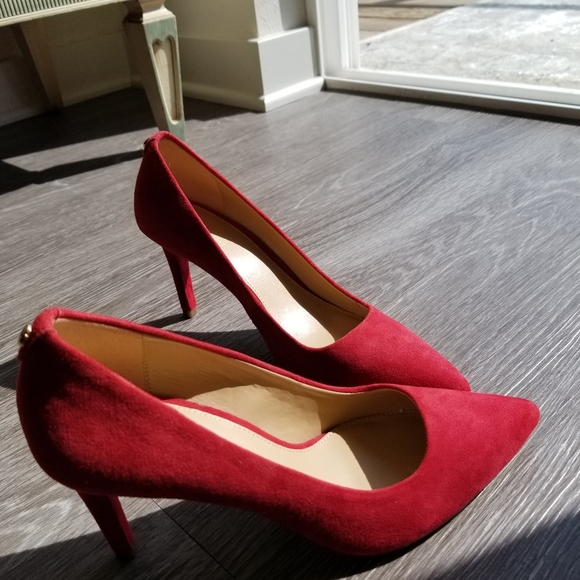 Michael Kors red suede heels, pumps, shoes - Picture 6 of 8
